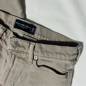 Abercrombie & Fitch Tan Slim Straight Jeans (S: 30x30)